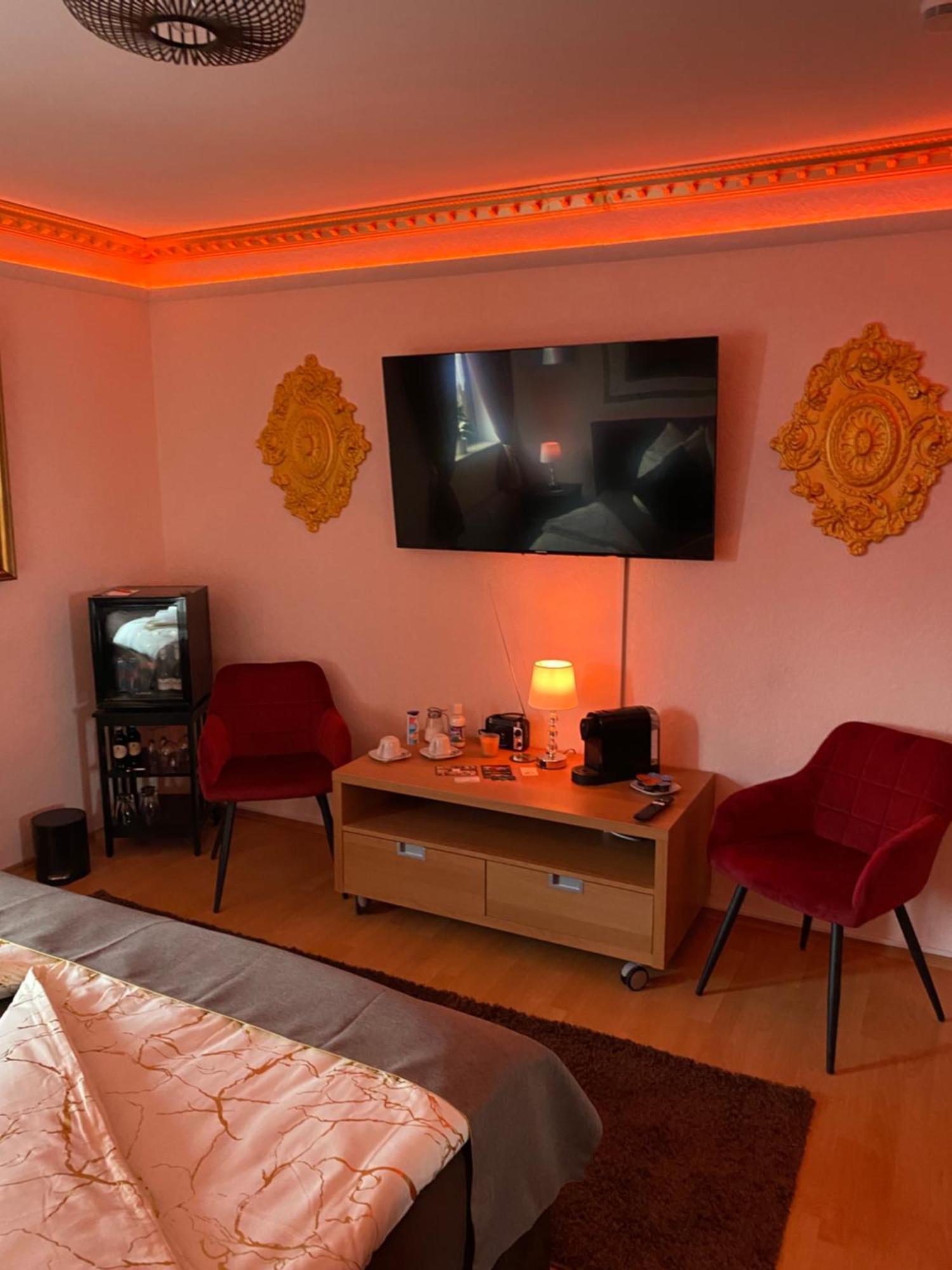 Pension King Royal Hamburg-Harburg Exteriör bild