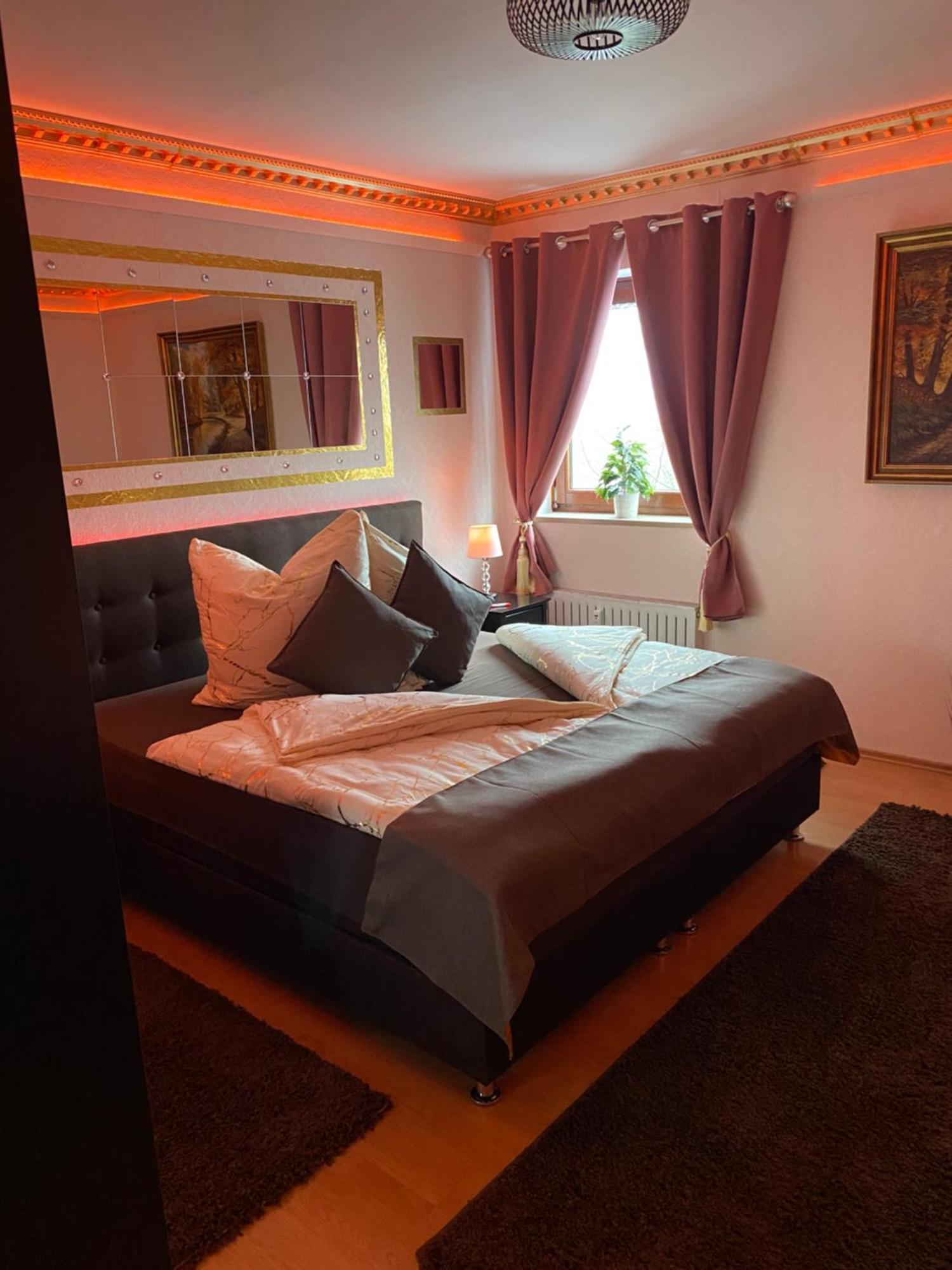 Pension King Royal Hamburg-Harburg Exteriör bild
